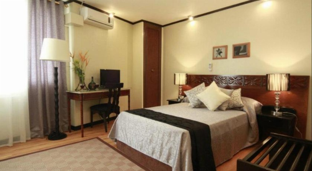 Manila Manor Hotel